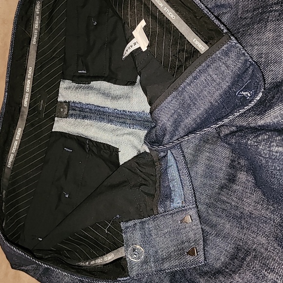 Express Design Studio Editor Capri Pants - Picture 7 of 8